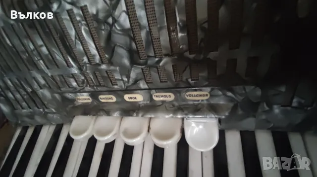 акордеон Велтмайстер, снимка 5 - Акордеони - 48631273