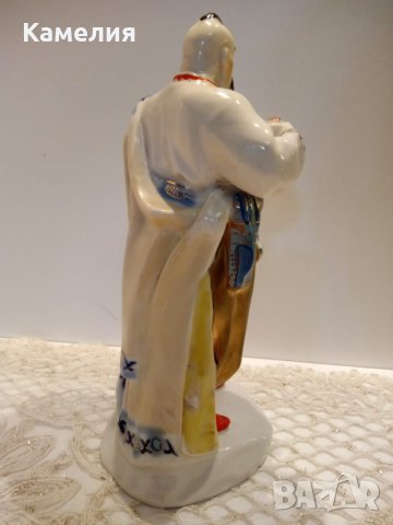 Порцеланова фигура , снимка 9 - Статуетки - 39560195