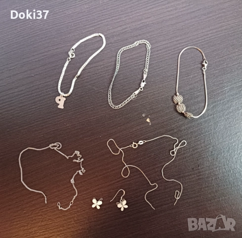 Сребърни гривни, ланчета и обеци , снимка 2 - Колиета, медальони, синджири - 51627403