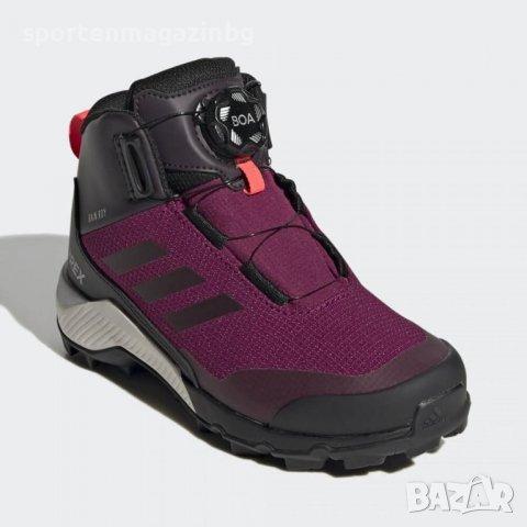 Детско - юношески обувки Adidas Terrex Winter Mid B, снимка 2 - Детски боти и ботуши - 38852426