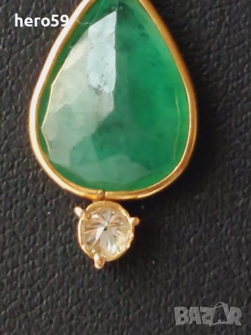 Златна 18к висулка(медальон-колие) с диамант и изумруд, снимка 4 - Колиета, медальони, синджири - 43086118
