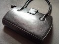 Голяма дамска кожена чанта в черен цвят - подарък при поръчка над 14 лв , снимка 6