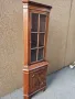 Витрина за ъгъл с интарзия, снимка 2
