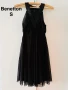 Benetton елегантна рокля в черно размер S, снимка 1