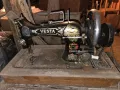 Ръчна шевна машина Vesta, снимка 2