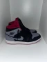 Air Jordan 1 Mid, снимка 3