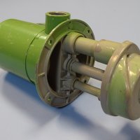 Помпа за охлаждаща течност Siemens 2AB1 212-ORE-Z immersion pump 12 l/min, снимка 1 - Резервни части за машини - 43986562