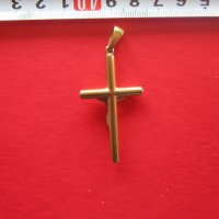 Старинен позлатен кръст , снимка 1 - Антикварни и старинни предмети - 32800766