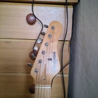 Електрическа китара Бехрингер, снимка 11 - Китари - 43708313