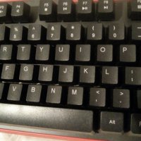 Клавиатура Genesis Gaming Keyboard Rhod 110 Red Us Layout , снимка 3 - Клавиатури и мишки - 33098386