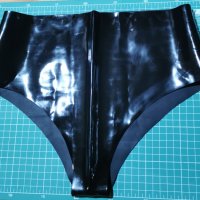 Latex, Латексови бикини с висока талия, снимка 1 - Бельо - 39223657