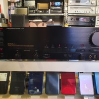 Усилвател Luxman LV-122 Две по 105 вата на 4 ома. В отлично техническо и визуално състояние. , снимка 1 - Ресийвъри, усилватели, смесителни пултове - 43502294