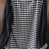 Дамска блуза , снимка 1 - Блузи с дълъг ръкав и пуловери - 44889664