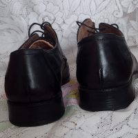 Продавам мъжки обувки черна естествена кожа номер 46, стелка 30 см, като нови, марка, снимка 3 - Ежедневни обувки - 42753467