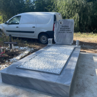 Изграждане на надгробни паметници, облицовки от мрамор и гранит, снимка 4 - Траурни и погребални услуги - 44875649