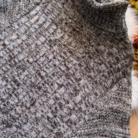 Пуловер тип пончо, снимка 2 - Блузи с дълъг ръкав и пуловери - 43034179