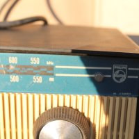 Радио ''Philips BOX 19 V00R'', снимка 3 - Радиокасетофони, транзистори - 43382282