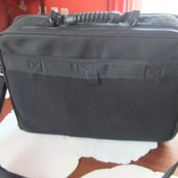 Продавам чанта за лаптоп, снимка 2 - Лаптоп аксесоари - 32550852