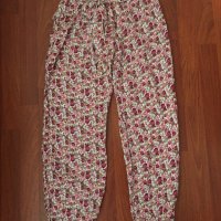 Дамски ефирен панталон на розички с колан и джобове, снимка 1 - Панталони - 26791518