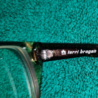 Terri Brogan - оригинални очила за рамки , снимка 10 - Слънчеви и диоптрични очила - 36532682