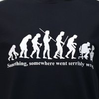Нова мъжка тениска с трансферен печат Човешка еволюция в черен цвят, снимка 2 - Тениски - 36598981