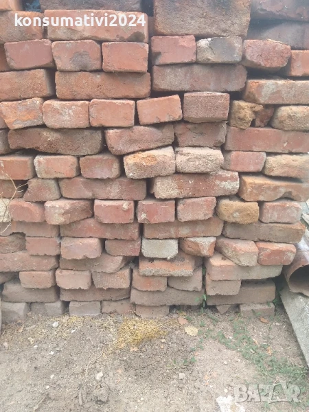 Тухли единичка в добро състояние, около 1000бр по 0.28ст за бройка, снимка 1