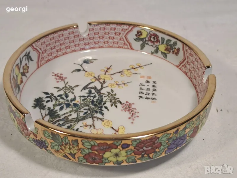 японски порцеланов пепелник , снимка 1