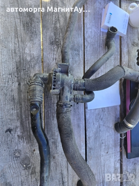 корпус термостат с водни съединения JAGUAR XF 3.0 Diesel, снимка 1