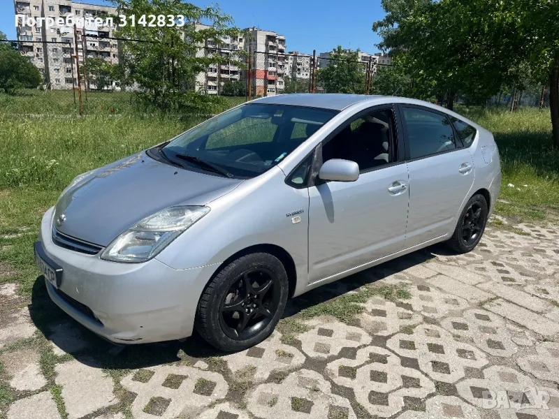 Toyota Prius 1.5 HYBRID//KEYLESS-GO, снимка 1