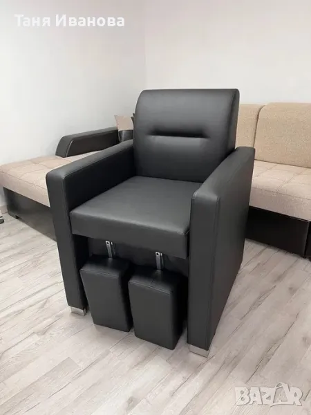 стол за педикюр, снимка 1