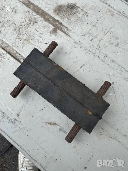 ТАМПОН ДВИГАТЕЛ ВОЛГА ГАЗ 24, 2410, 31029, 3102, 3110, 3302, 2705. РАФ 22038 НОВ 24-1001050-Б, снимка 1