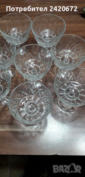 Кристални  чаши  за  вино, снимка 1
