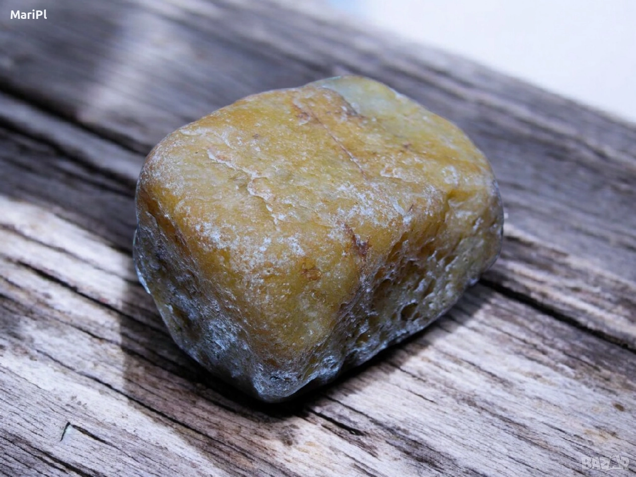 МЕДЪТ НА БОГОВЕТЕ – Родопски Honey Healer Quartz, снимка 1