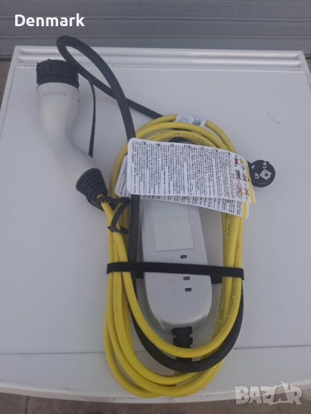 Зарядно за електрически автомобил , снимка 1