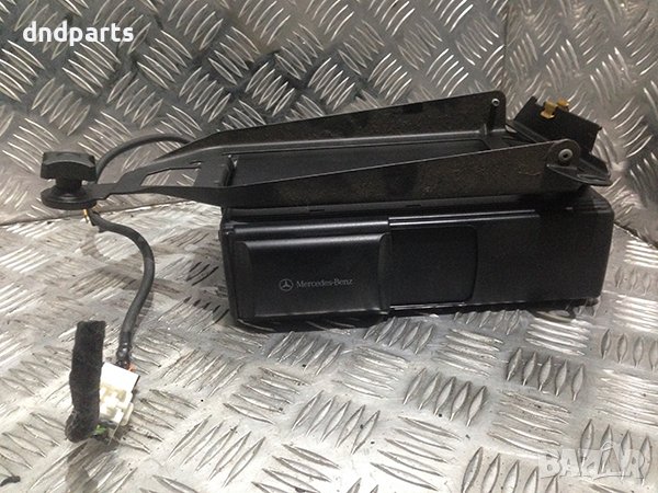 CD changer за Mercedes ML |W163|, /1997-2005/, снимка 1