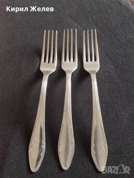 Три красиви вилици от соца здрави с печат П.ДЕНЕВ НЕРЪЖДАВЕЙКА перфектно състояние 33353, снимка 1