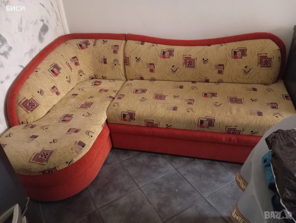 Ъглов диван, снимка 1