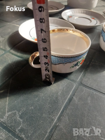 Невероятно красив руски порцелан сервиз за кафе с позлата, снимка 5 - Антикварни и старинни предмети - 53282079