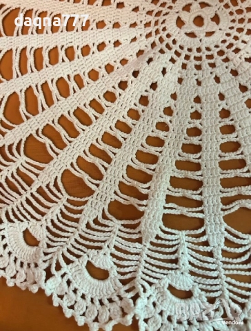 Плетена ръчно покривка за маса 20 лв, снимка 7 - Декорация за дома - 51863811