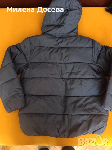 Зимно яке Бенетон , снимка 2 - Детски якета и елеци - 51951326