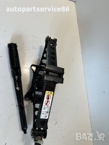 Крик за повдигане за Jeep Compass 2.2 CRD (2011) 05105920AE, снимка 2 - Части - 53609949