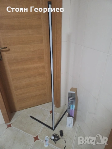 RGB LED ъглова подова лампа 360lm 140cm GRUNDIG музикален сензор, снимка 2 - Лед осветление - 53062674
