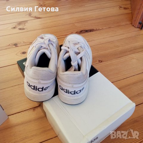 Маратонки adidas, снимка 3 - Детски маратонки - 34606021