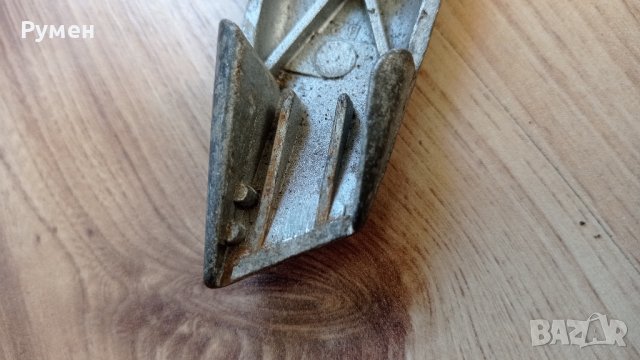 Макетен алуминиев нож с кобур Stanley 1-10-550, снимка 5 - Други инструменти - 43582984