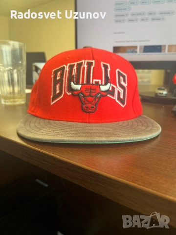 Баскетболна шапка Adidas Originals на Chicago Bulls
