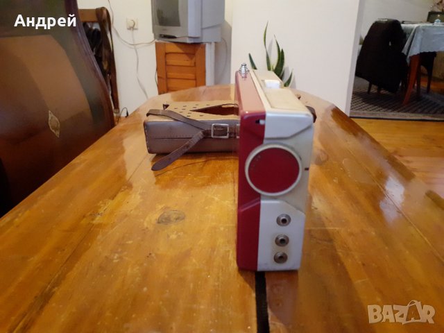 Старо радио,радиоприемник Toshiba, снимка 3 - Други ценни предмети - 28200728