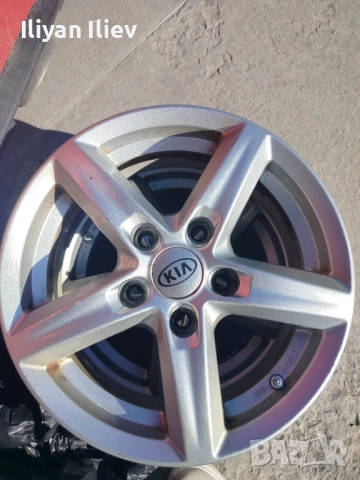 Продавам лети джанти за Киа, Хюндай 15 цола, ЕТ 46, 5х114.3, 6.0х15Н2, централен отвор 67.1, снимка 3 - Гуми и джанти - 52440307
