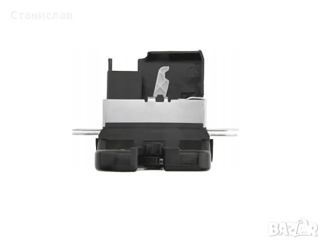 Seat Ibiza V 6J Машинка за заключване на багажник, снимка 2 - Части - 50358627