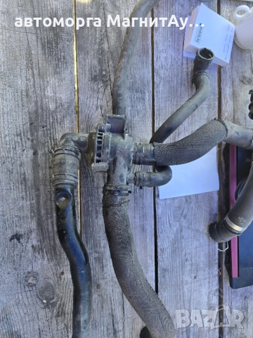 корпус термостат с водни съединения JAGUAR XF 3.0 Diesel