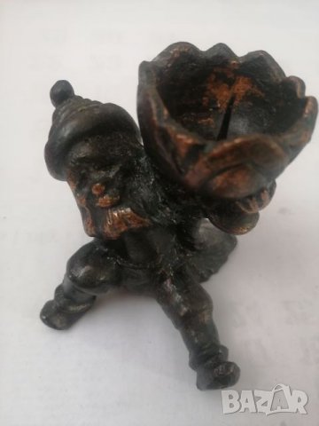 Свешник, железен. 